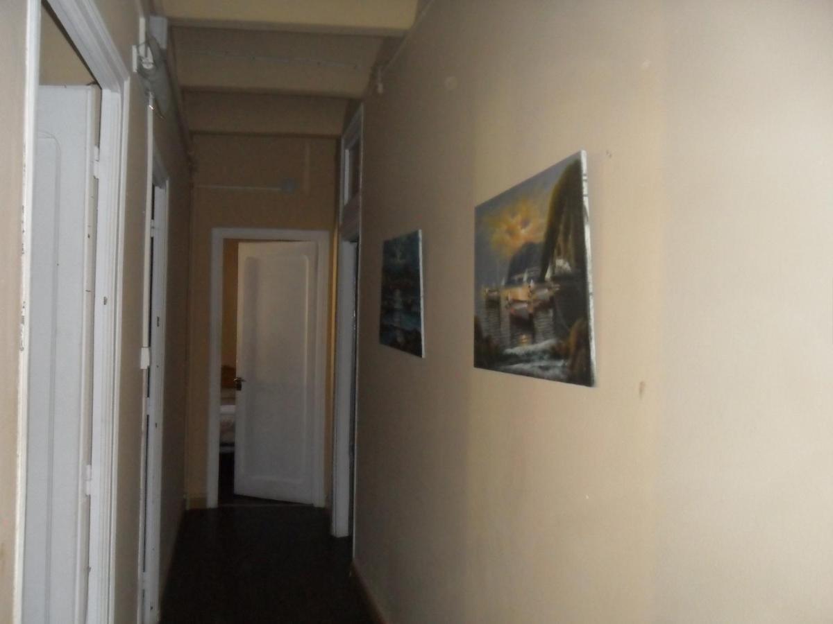 Hostal Porta De Nuria Рибес-де-Фресер Экстерьер фото
