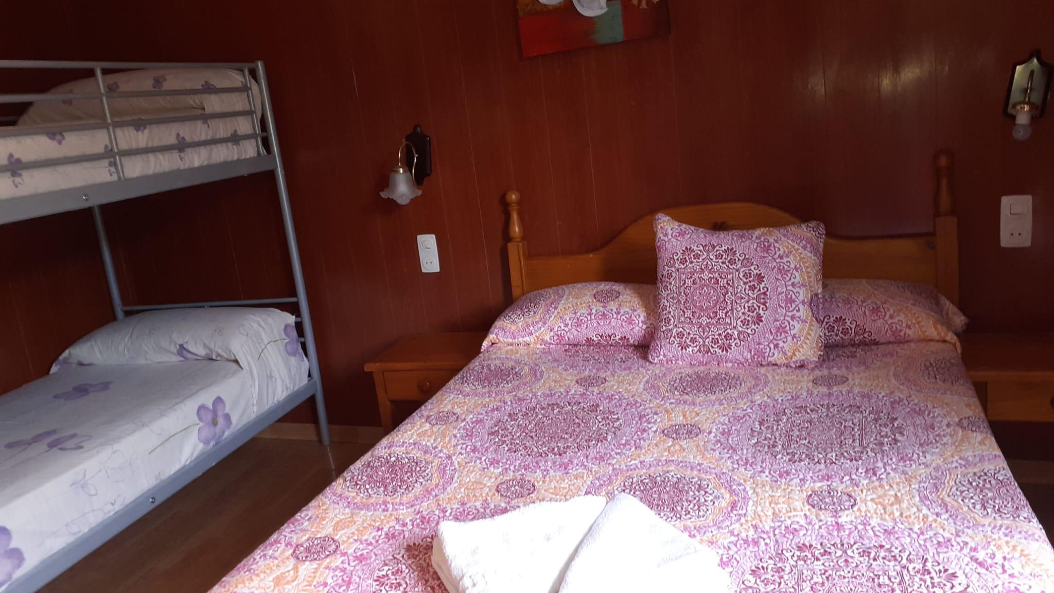 Hostal Porta De Nuria Рибес-де-Фресер Экстерьер фото