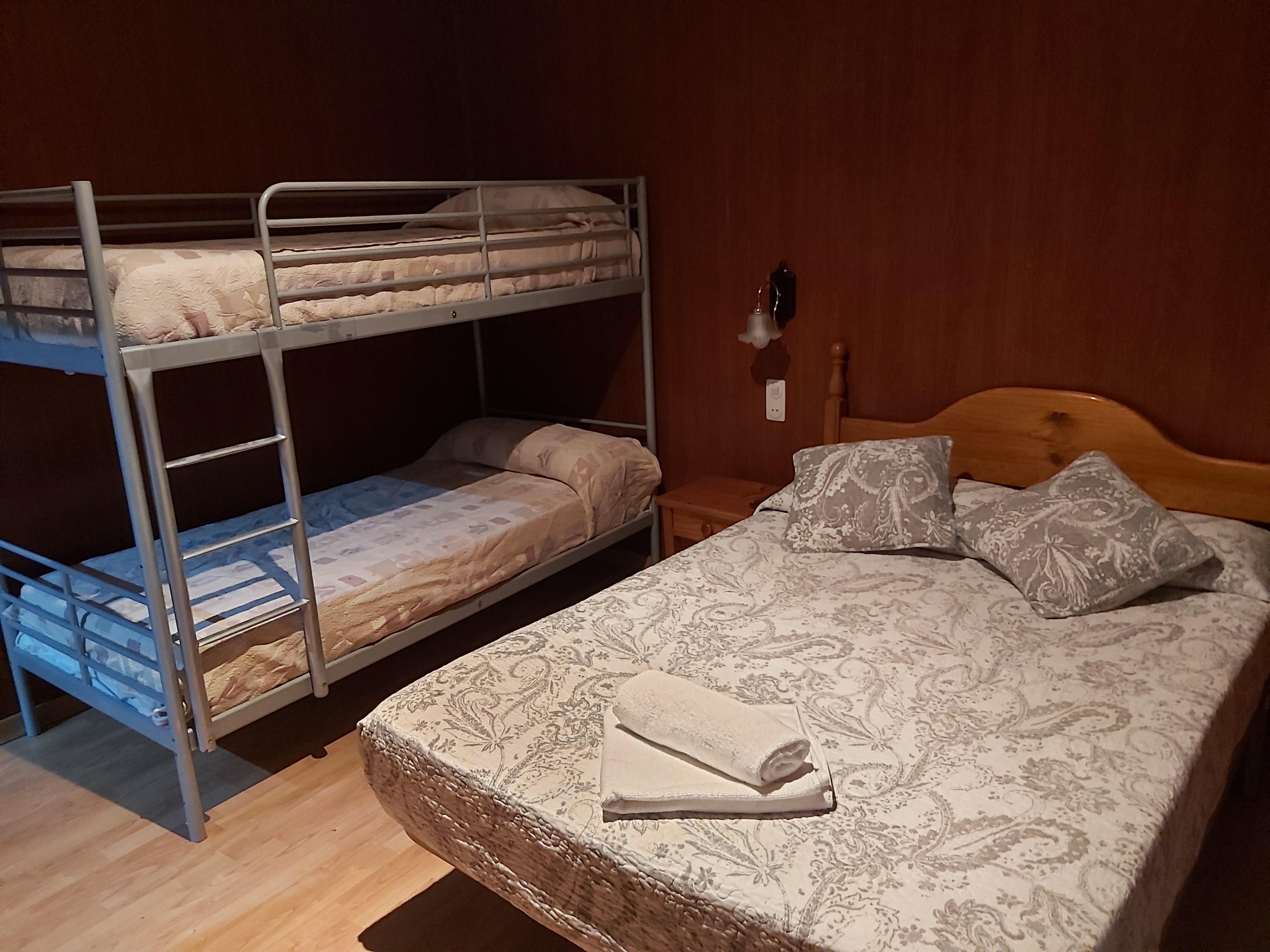 Hostal Porta De Nuria Рибес-де-Фресер Экстерьер фото