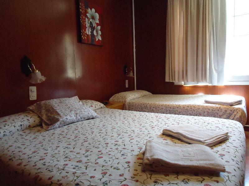 Hostal Porta De Nuria Рибес-де-Фресер Экстерьер фото